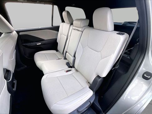 Used 2025 Lexus TX 350 FWD w/ Technology Package image 18