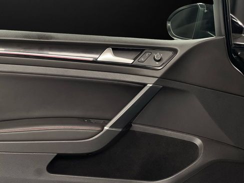 Used 2015 Volkswagen GTI Autobahn w/ Lighting Package (SEL) image 34