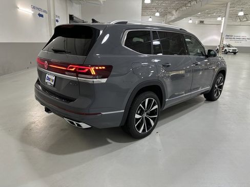 New 2026 Volkswagen Atlas SEL Premium R-Line AWD/4WD image 9