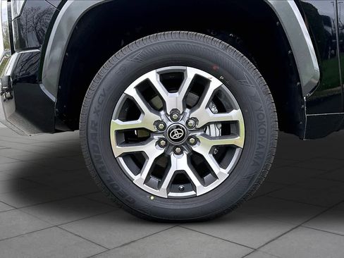 New 2026 Toyota Tundra 1794 Edition AWD/4WD image 11