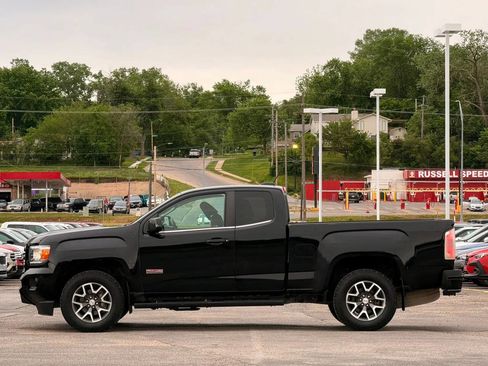 Used 2018 GMC Canyon All Terrain w/ Trailering Package AWD/4WD image 5