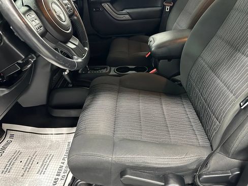 Used 2011 Jeep Wrangler Unlimited Sport AWD/4WD image 13
