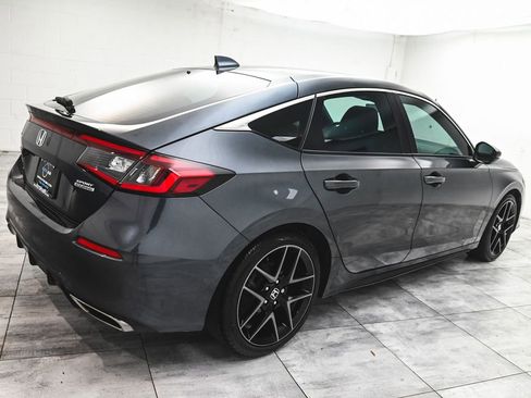 Used 2024 Honda Civic Sport Touring image 6