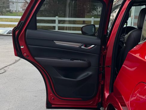 Used 2022 MAZDA CX-5 Signature image 34