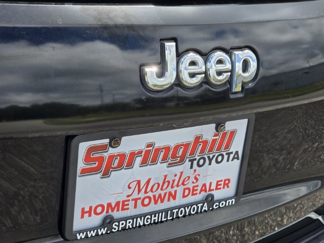 Used 2020 Jeep Grand Cherokee Limited RWD image 30