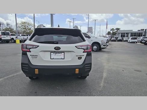 Used 2025 Subaru Outback Wilderness w/ Wilderness Package AWD/4WD image 31