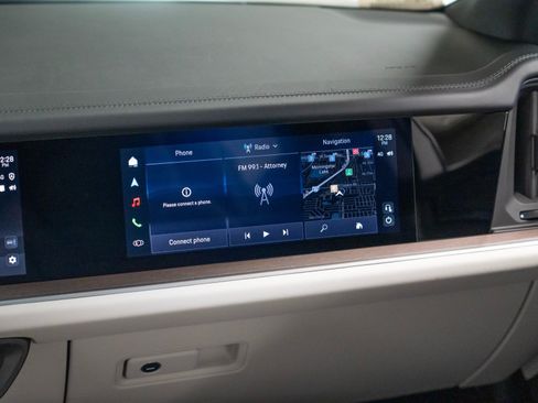 Certified 2026 Porsche Cayenne AWD/4WD image 26