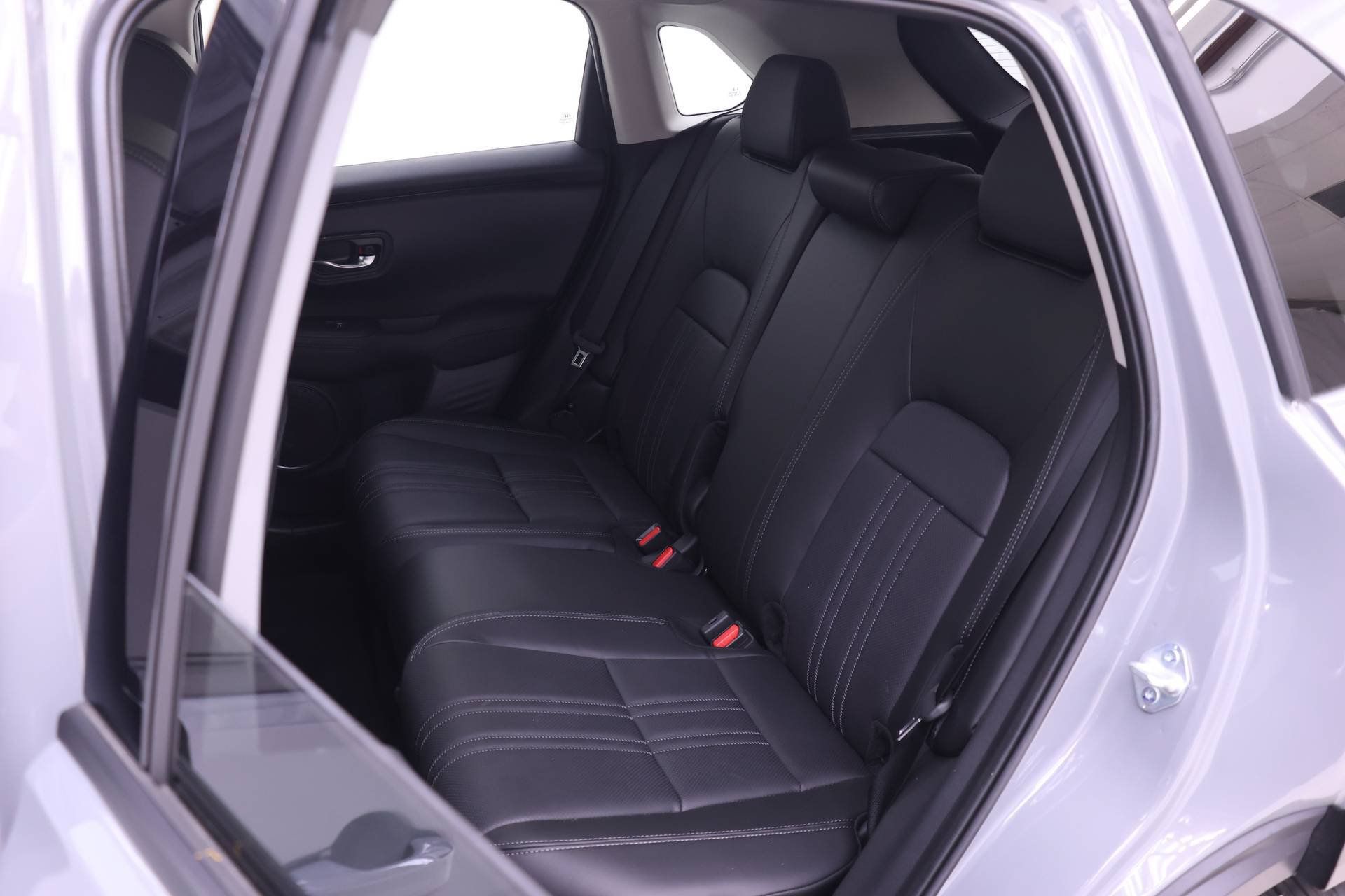 Certified 2026 Honda HR-V EX-L image 10
