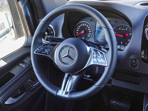 New 2025 Mercedes-Benz Sprinter 2500 image 14