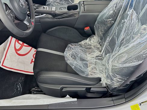 New 2025 Toyota GR86 Premium image 13