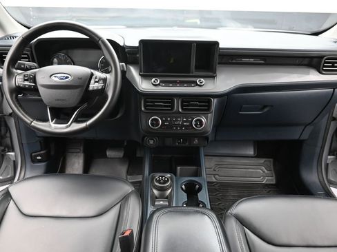 Used 2023 Ford Maverick Lariat w/ Lariat Luxury Package image 12