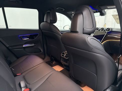 New 2026 Mercedes-Benz GLC 300 image 25