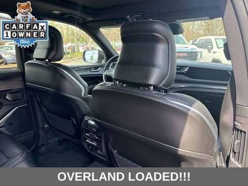 Used 2023 Jeep Grand Cherokee Overland w/ Luxury Tech Group IV image 27