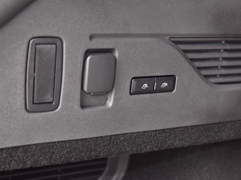 New 2026 Lincoln Nautilus Reserve w/ Jet Appearance Package image 40