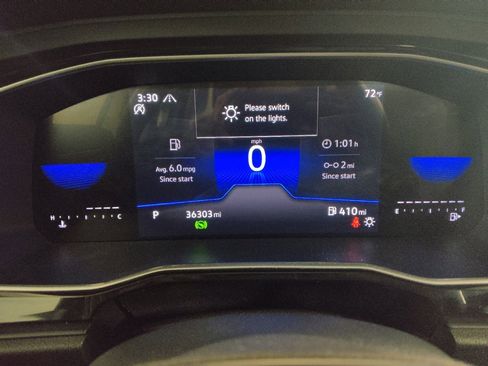 Used 2024 Volkswagen Jetta SE image 23