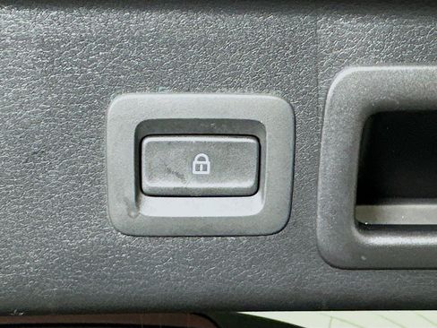 Used 2025 MAZDA CX-30 AWD 2.5 S w/ Preferred Package image 28