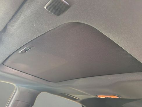 Used 2024 GMC Canyon AT4 w/ AT4 Premium Package image 7