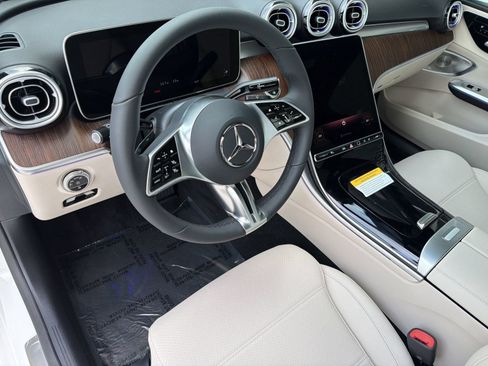 Used 2026 Mercedes-Benz C 300 Sedan image 4