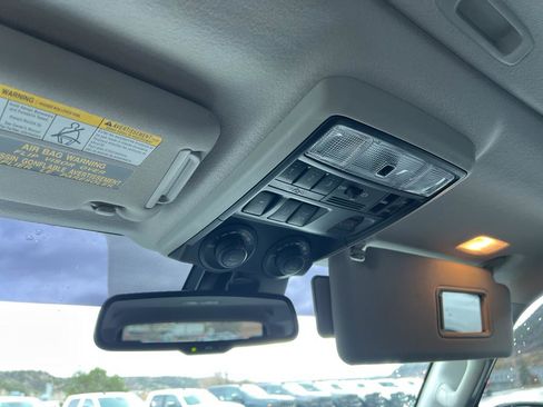 Used 2020 Toyota 4Runner TRD Off-Road Premium image 28