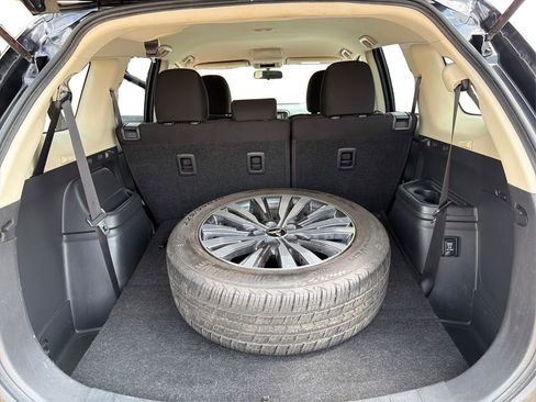 Used 2020 Mitsubishi Outlander ES FWD image 13