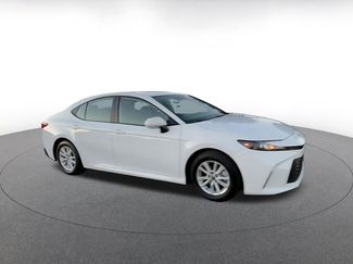 Used 2025 Toyota Camry LE video 2