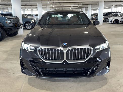 New 2026 BMW 530i w/ M Sport Package image 2