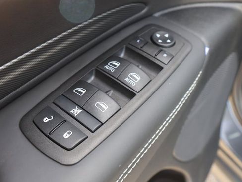 Used 2025 Dodge Durango SRT Hellcat w/ Black Package image 12