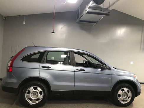Used 2010 Honda CR-V LX image 2
