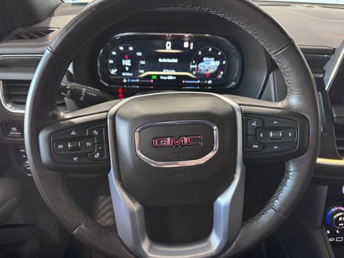 Certified 2022 GMC Yukon XL SLT w/ SLT Premium Package image 16