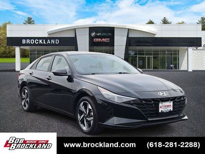 Used 2023 Hyundai Elantra SEL w/ Convenience Package