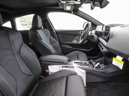 Used 2026 BMW 228i xDrive w/ Technology Package image 31