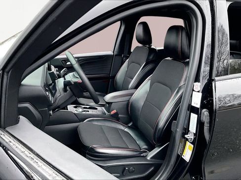 Used 2024 Ford Escape ST-Line image 15