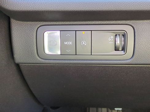 New 2026 Chevrolet Traverse RS image 18