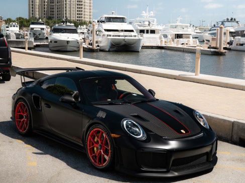 Used 2018 Porsche 911 GT2 RS RWD image 43