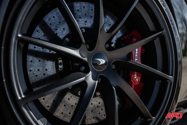 Used 2019 McLaren 720S RWD image 5