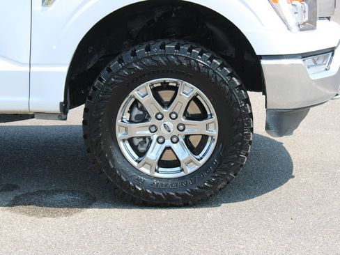 Used 2023 Ford F150 Lariat AWD/4WD image 12