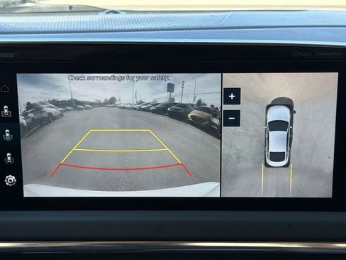 Used 2022 Hyundai Sonata Limited w/ Preferred Accessory Package FWD image 29