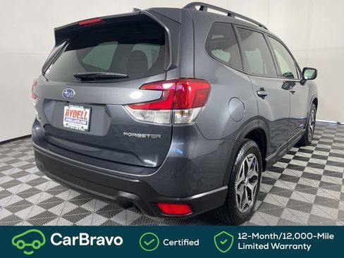 Used 2023 Subaru Forester Premium AWD/4WD image 4