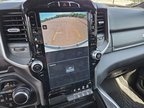 Used 2023 RAM 1500 Big Horn AWD/4WD image 12