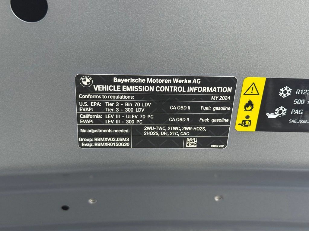 Used 2024 BMW M2 w/ Lighting Package RWD image 26