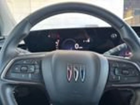 Used 2025 Buick Encore GX Preferred FWD image 41