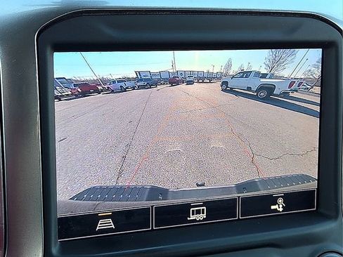 Used 2022 Chevrolet Silverado 2500 LTZ AWD/4WD image 17