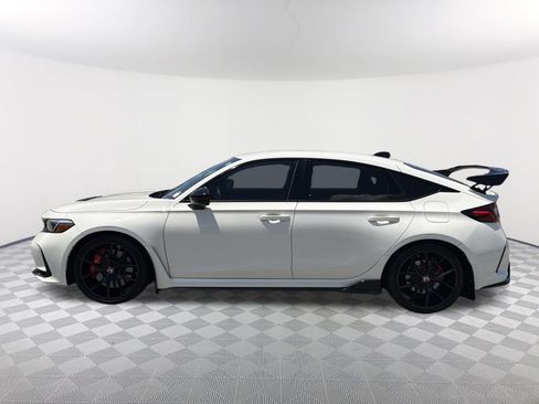 Used 2023 Honda Civic Type R image 13