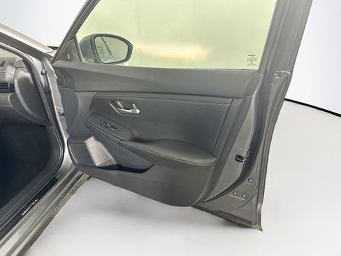 Used 2023 Nissan Sentra SV w/ All-Weather Package FWD image 30