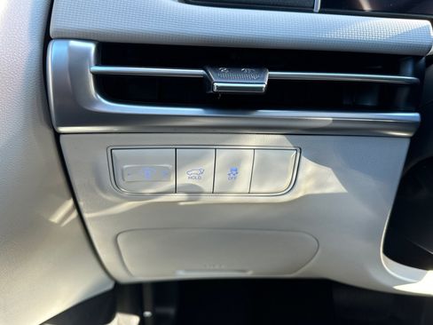 New 2025 Hyundai Tucson SEL image 28