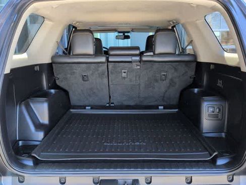 Used 2017 Toyota 4Runner Limited image 36