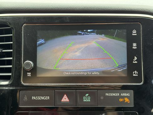 Used 2018 Mitsubishi Outlander SE AWD/4WD image 7