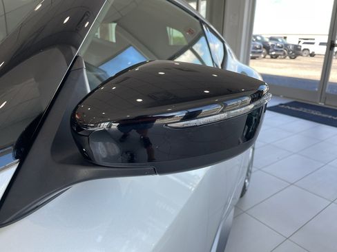 Used 2025 Nissan Z Sport w/ Floor Mat Package image 6