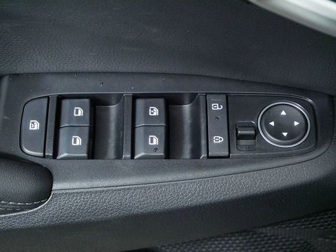 New 2026 Kia Seltos S image 21