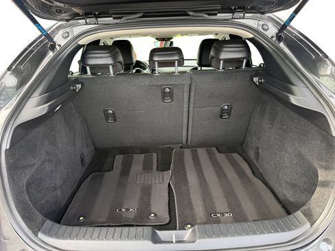 Used 2021 MAZDA CX-30 FWD 2.5 S w/ Select Package image 17